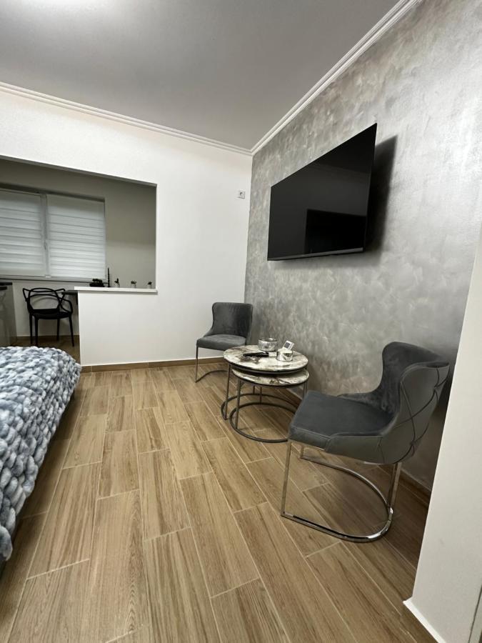 Luxury Studio 7 Roşu Eksteriør billede